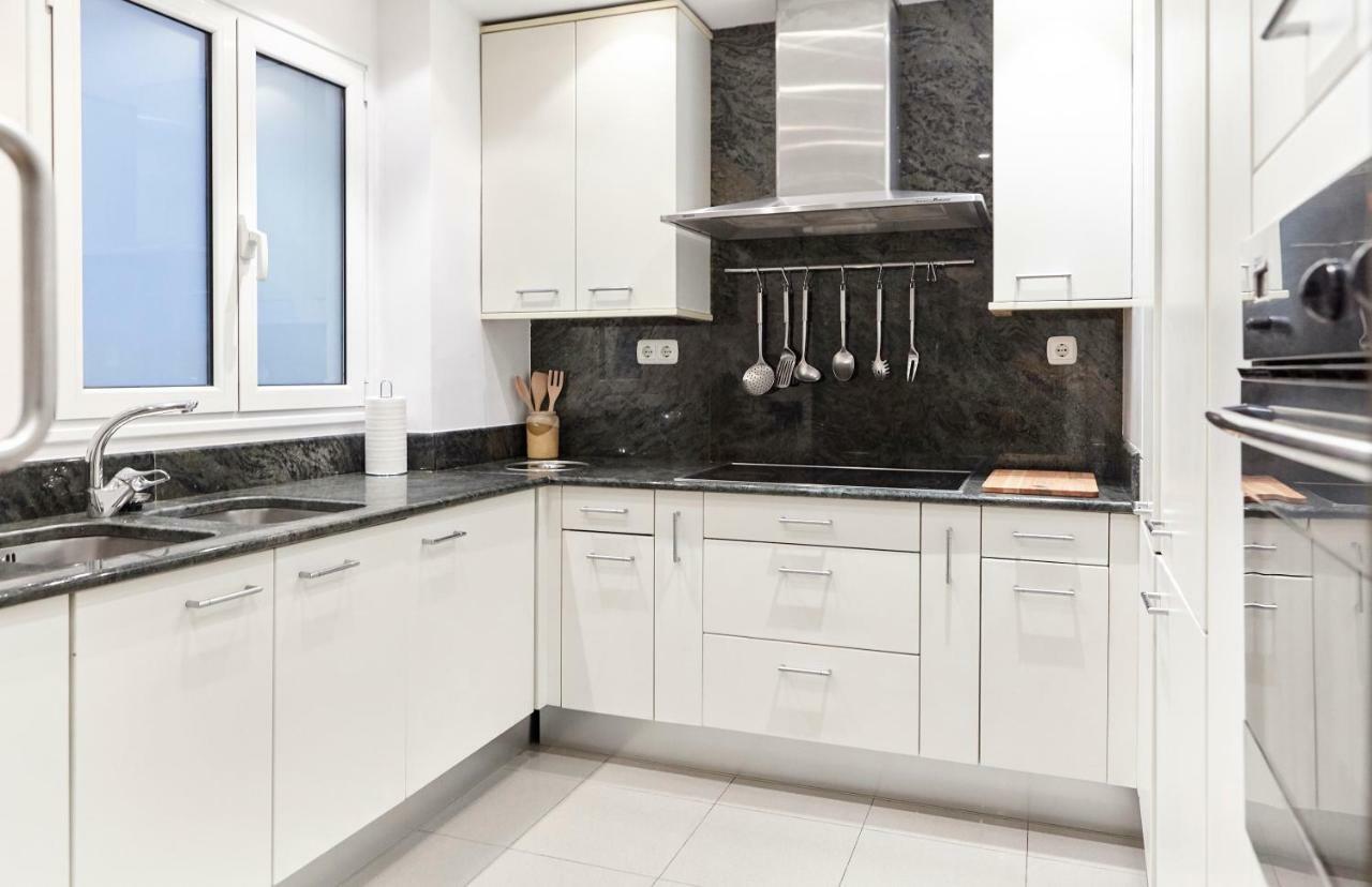 Salaberria Apartment With Private Garage San Sebastian Ngoại thất bức ảnh
